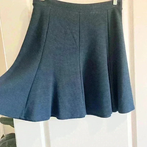 GAP Skater Skirt in Navy (SZ 10) - Picture 2 of 8